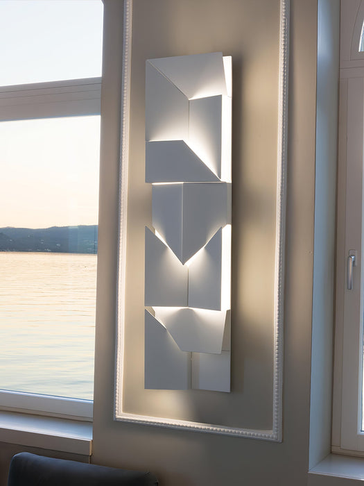 Shadows Grand Plug-in Sconce Vakkerlight