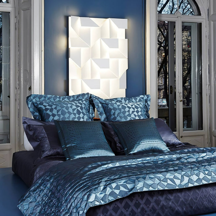 Shadows Grand Plug-in Sconce Vakkerlight