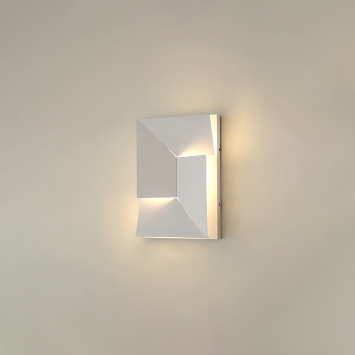 Shadows Grand Plug-in Sconce Vakkerlight