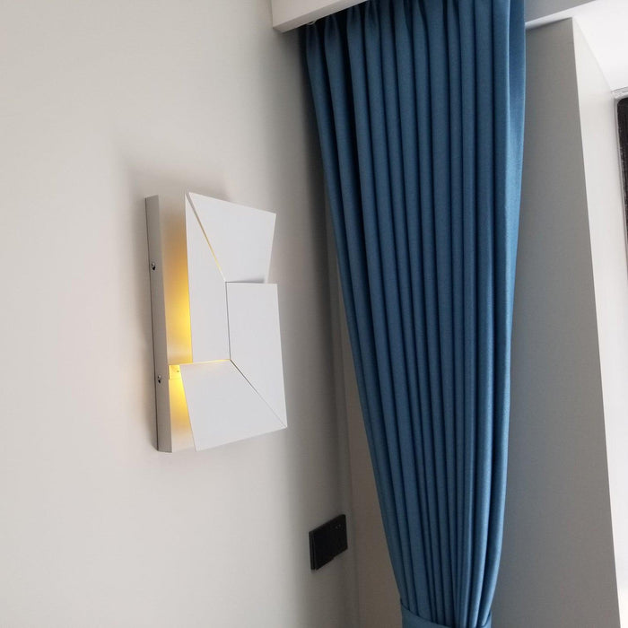 Shadows Grand Plug-in Sconce Vakkerlight