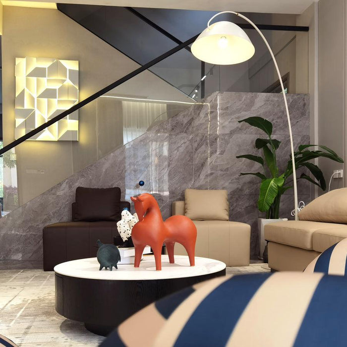 Shadows Grand Plug-in Sconce Vakkerlight