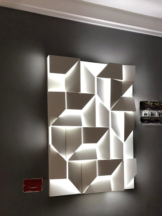 Shadows Grand Plug-in Sconce Vakkerlight