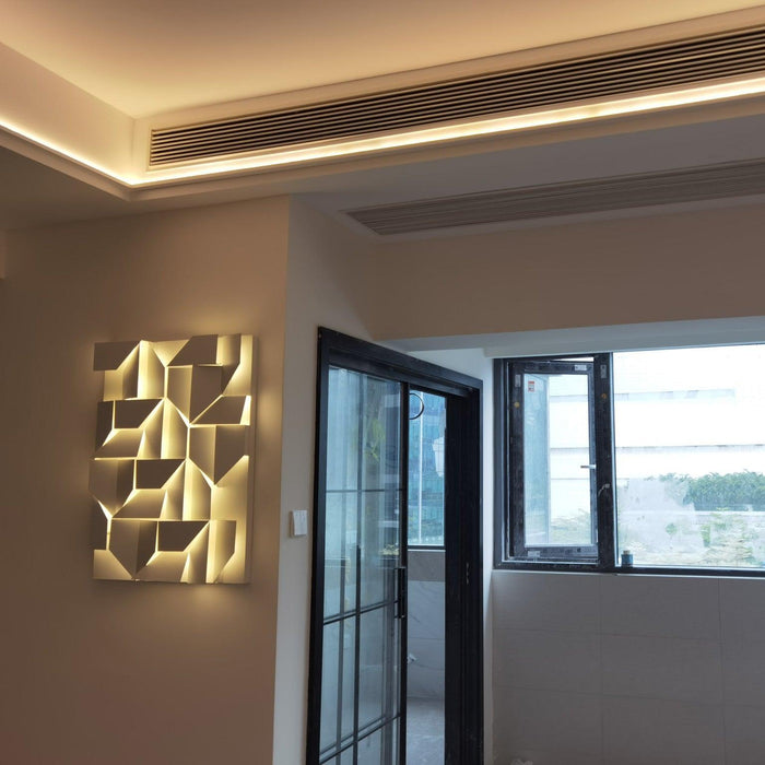 Shadows Grand Plug-in Sconce Vakkerlight