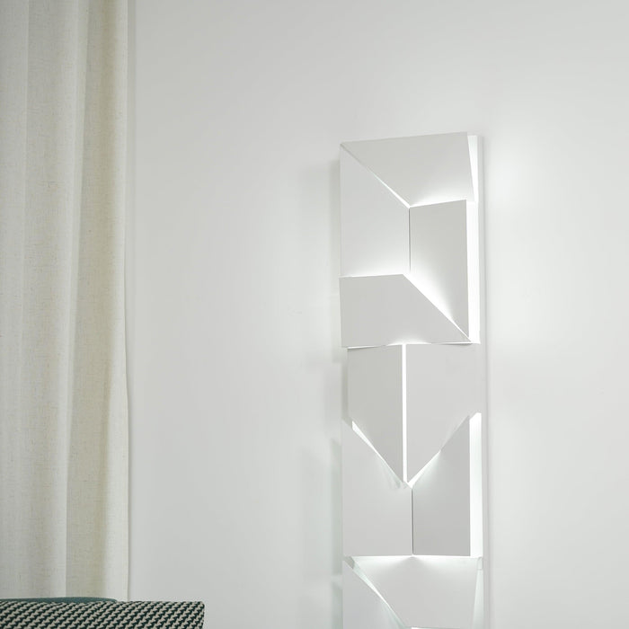 Shadows Grand Plug-in Sconce Vakkerlight
