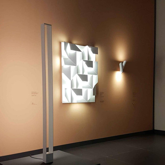Shadows Grand Plug-in Sconce Vakkerlight