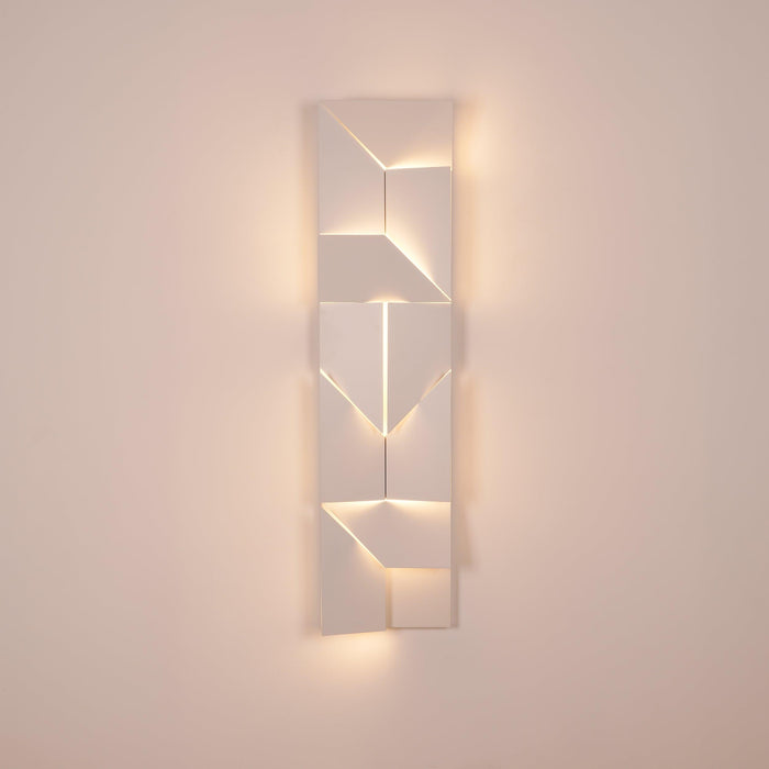 Shadows Grand Plug-in Sconce Vakkerlight