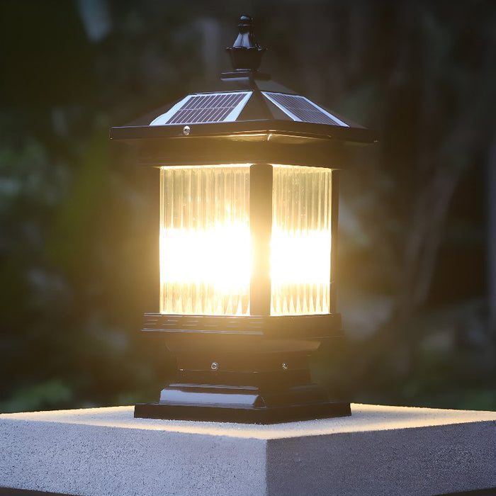 Solar Classic Lantern Solar Outdoor Light Vakkerlight