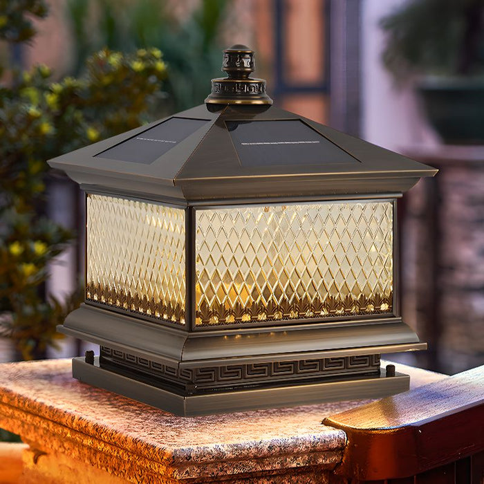 Diamond Solar Post Outdoor Light Vakkerlight
