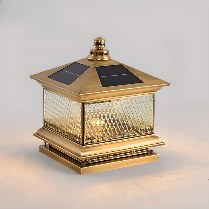 Diamond Solar Post Outdoor Light Vakkerlight