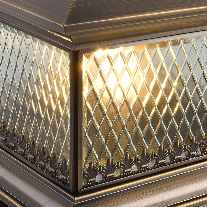 Diamond Solar Post Outdoor Light Vakkerlight