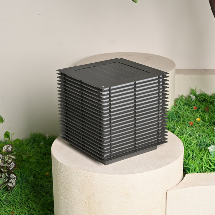 Solar Grid Outdoor Light Vakkerlight