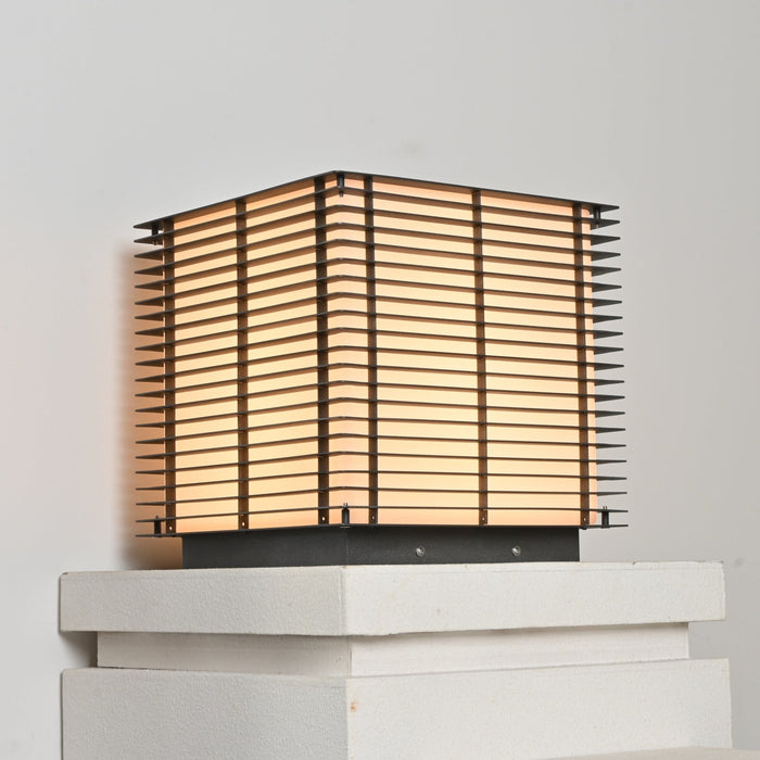 Solar Grid Outdoor Light Vakkerlight