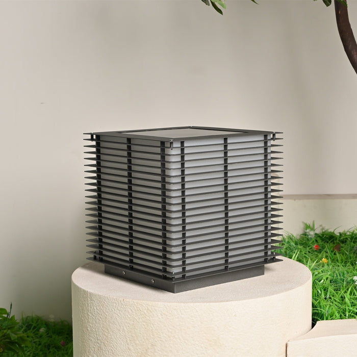Solar Grid Outdoor Light Vakkerlight