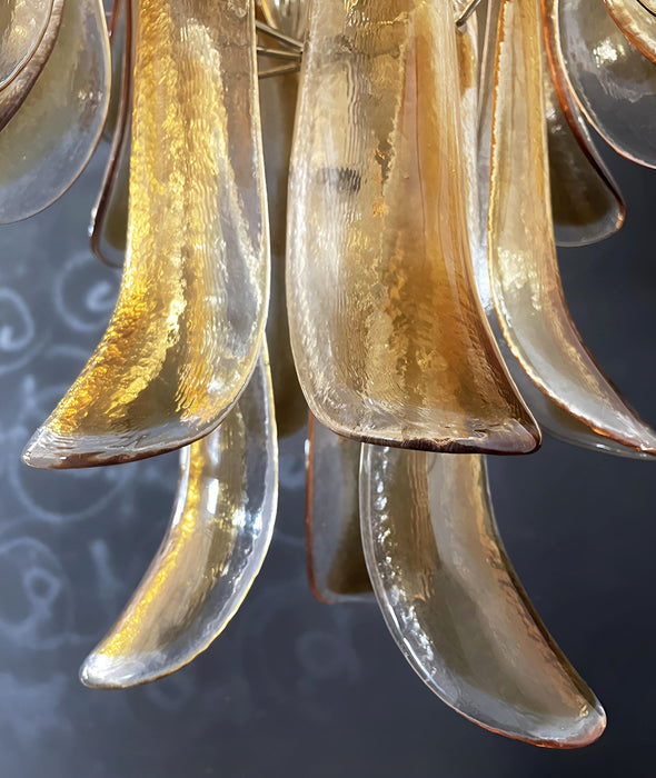 Solenne Glass Chandelier Vakkerlight