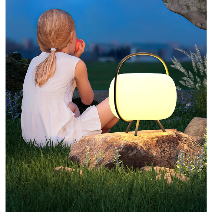 Soluna Pod Lantern Outdoor Lamp Vakkerlight