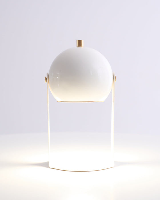 Svejk Table Lamp (Built-in Battery) Vakkerlight