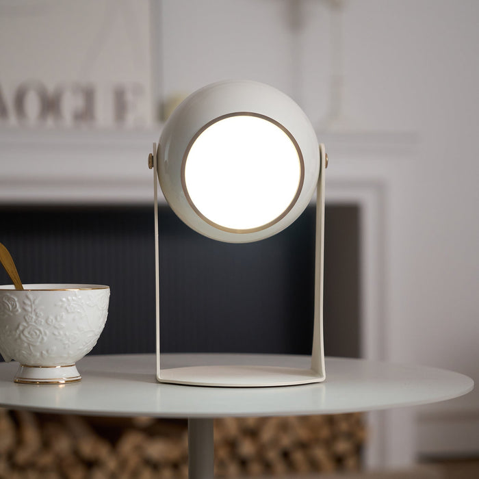 Svejk Table Lamp (Built-in Battery) Vakkerlight