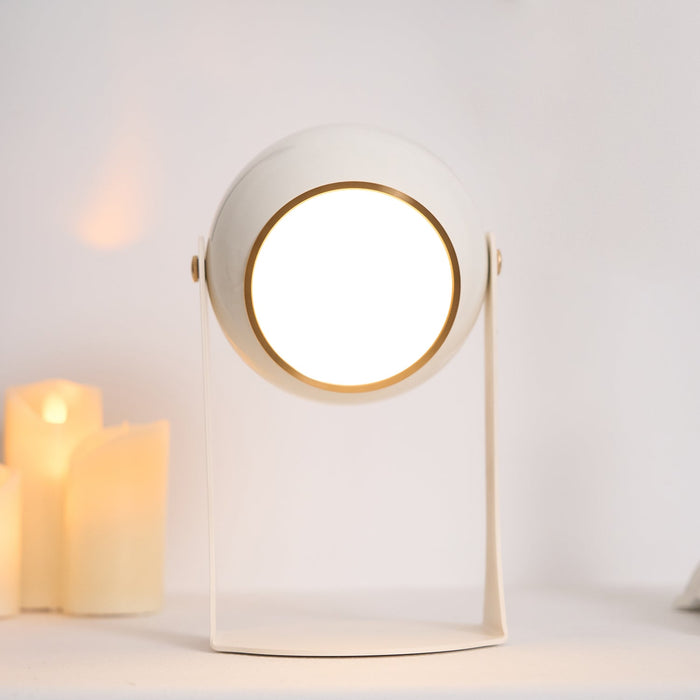 Svejk Table Lamp (Built-in Battery) Vakkerlight