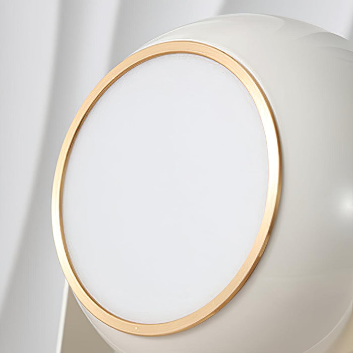 Svejk Table Lamp (Built-in Battery) Vakkerlight