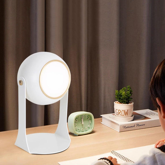 Svejk Table Lamp (Built-in Battery) Vakkerlight