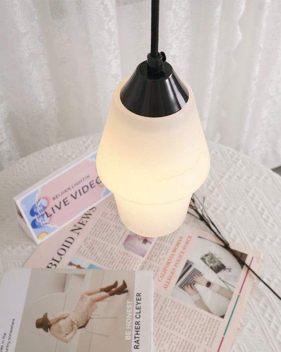 TEN MA DO Alabaster Pendant Lamp Vakkerlight