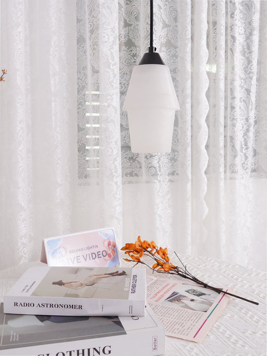 TEN MA DO Alabaster Pendant Lamp Vakkerlight
