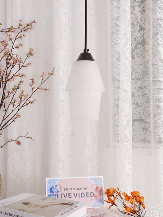TEN MA DO Alabaster Pendant Lamp Vakkerlight