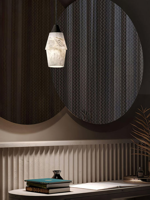 TEN MA DO Alabaster Pendant Lamp Vakkerlight