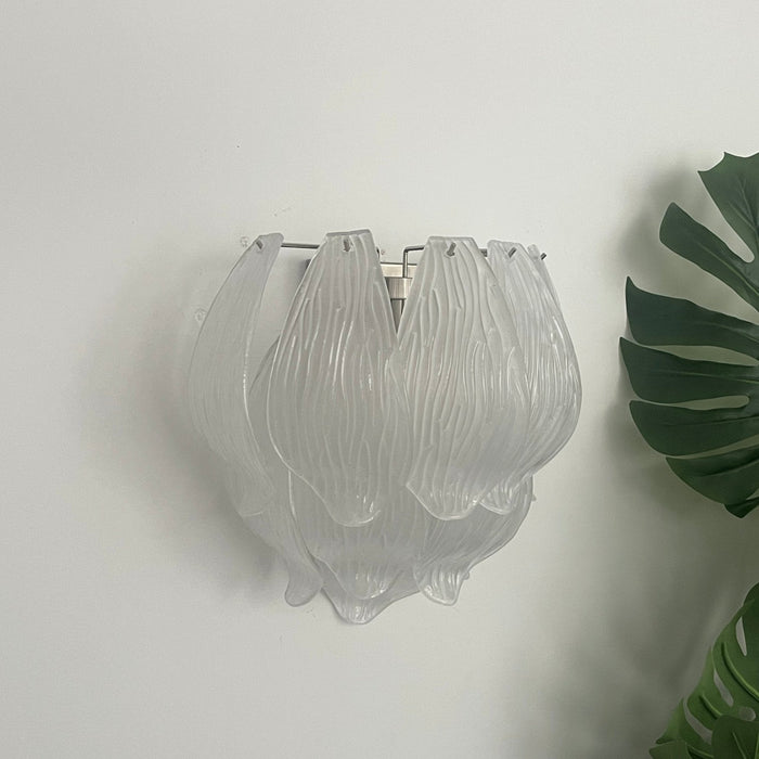 Tuliva Wall Lamp Vakkerlight