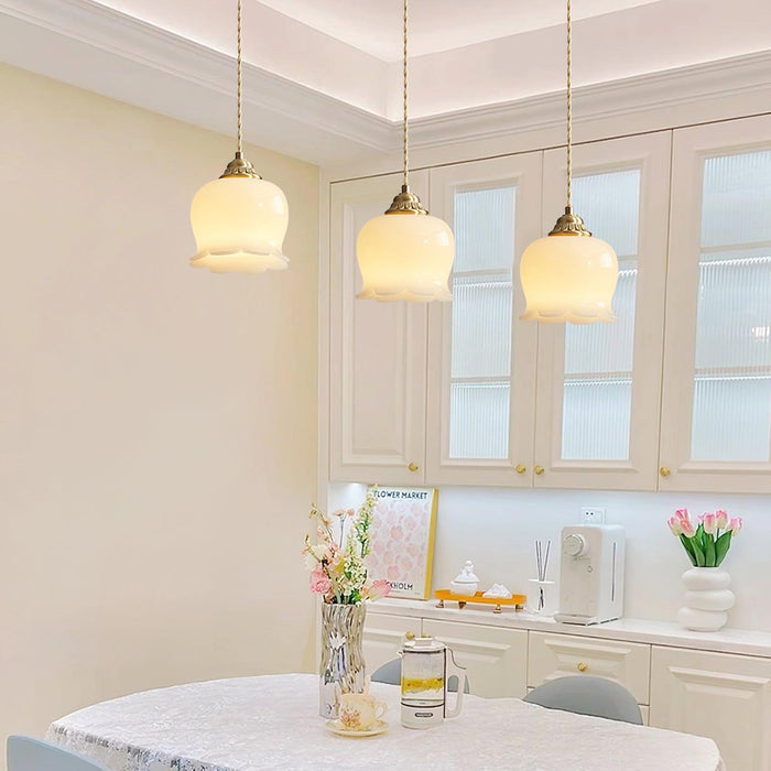 Valley Flower Pendant Lamp Vakkerlight