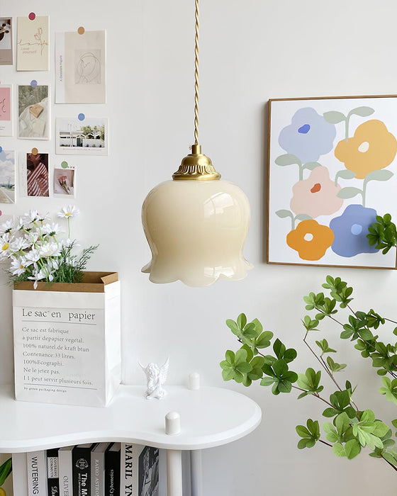 Valley Flower Pendant Lamp Vakkerlight