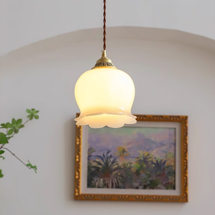 Valley Flower Pendant Lamp Vakkerlight