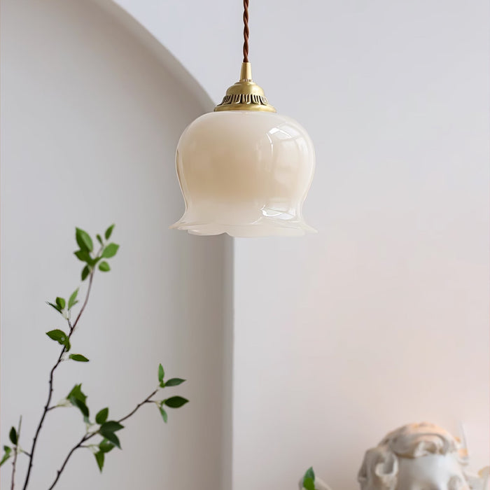 Valley Flower Pendant Lamp Vakkerlight