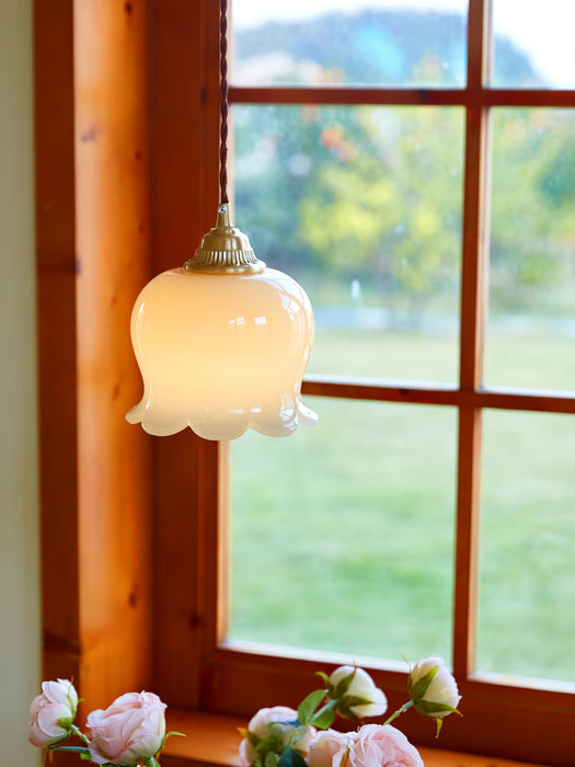 Valley Flower Pendant Lamp Vakkerlight