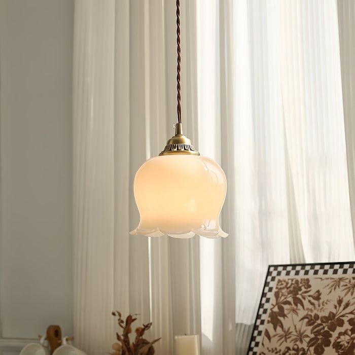 Valley Flower Pendant Lamp Vakkerlight
