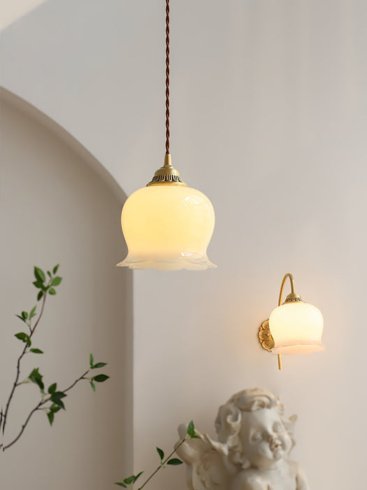 Valley Flower Pendant Lamp Vakkerlight