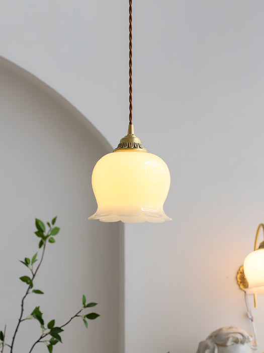 Valley Flower Pendant Lamp Vakkerlight
