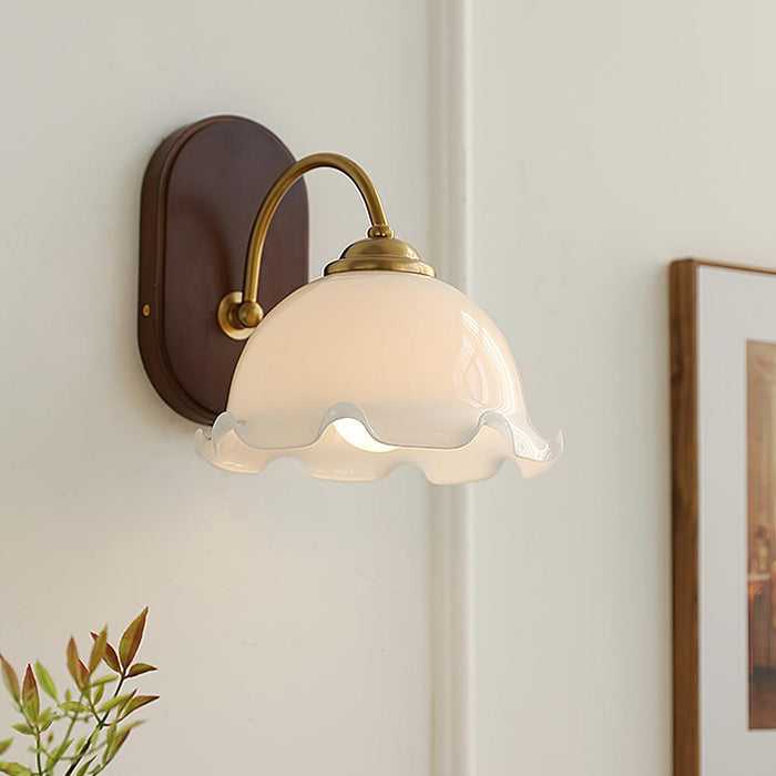 Vintage Flower Wall Lamp