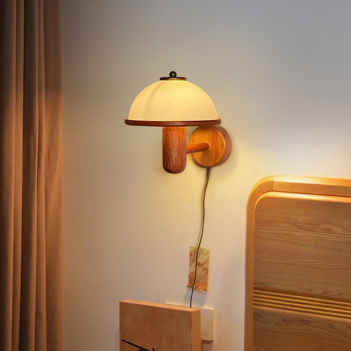 Mushroom Wood Wall Lamp Vakkerlight