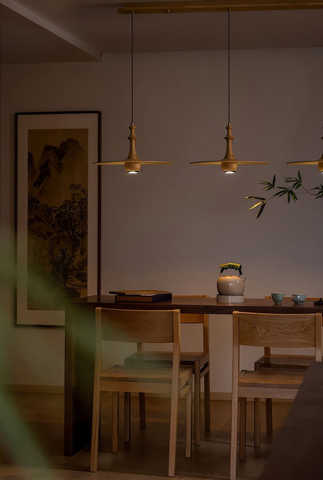 Wooden Spin Pendant Light Vakkerlight