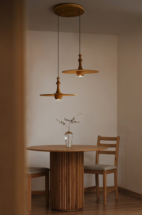 Wooden Spin Pendant Light Vakkerlight