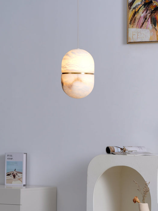 YUM Alabaster Pendant Light Vakkerlight