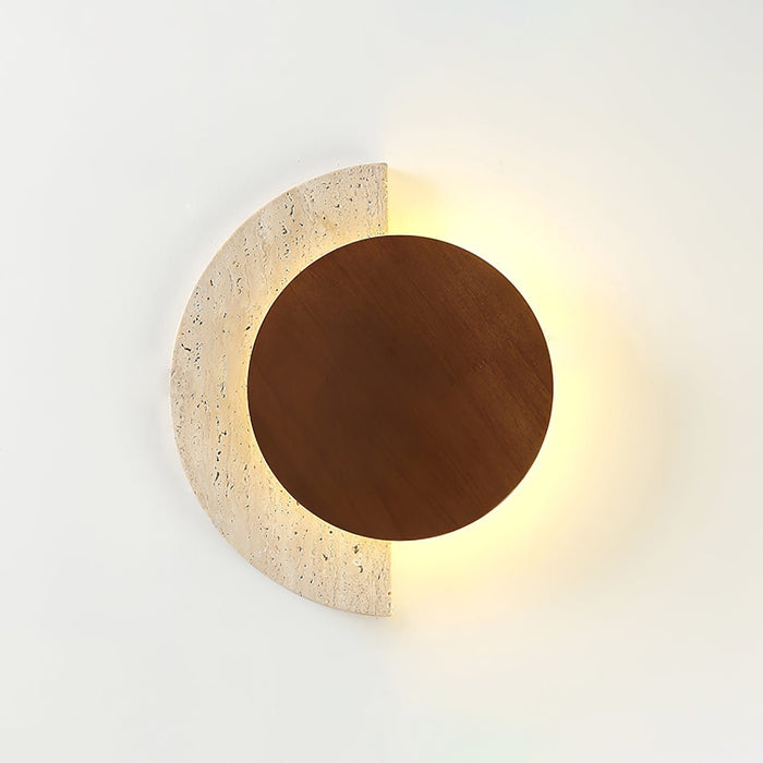 Crescent Halo Plug-in Wall Sconce Vakkerlight