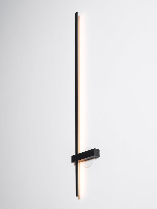 Adeline Linear Sconce - Simprolos