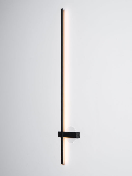 Adeline Linear Sconce - Simprolos