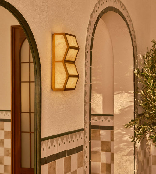 Alabaster Cascade Alabaster Wall Light - Simprolos