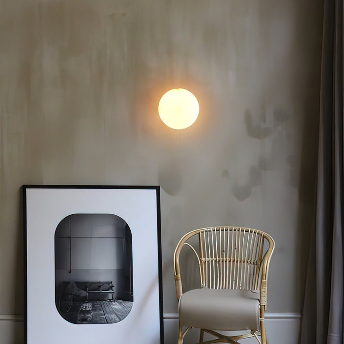 Alabaster Mini Orb Wall Lamp - Simprolos