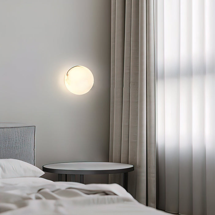 Alabaster Mini Orb Wall Lamp - Simprolos