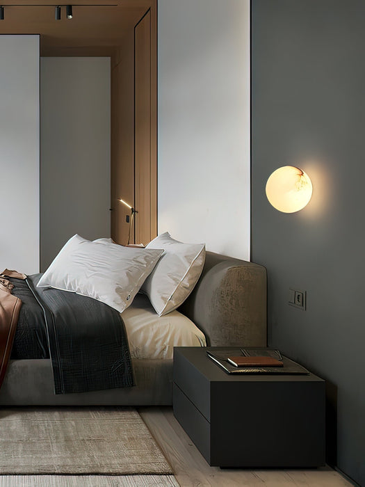 Alabaster Mini Orb Wall Lamp - Simprolos