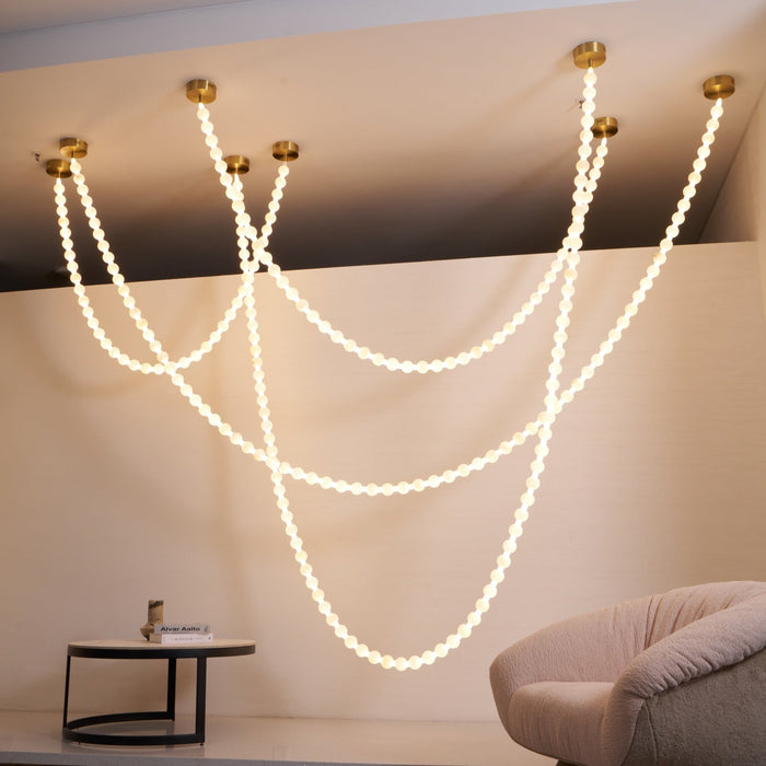 Alabaster Pearl Necklace Chandelier - Simprolos